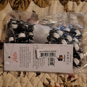Lug chain strap